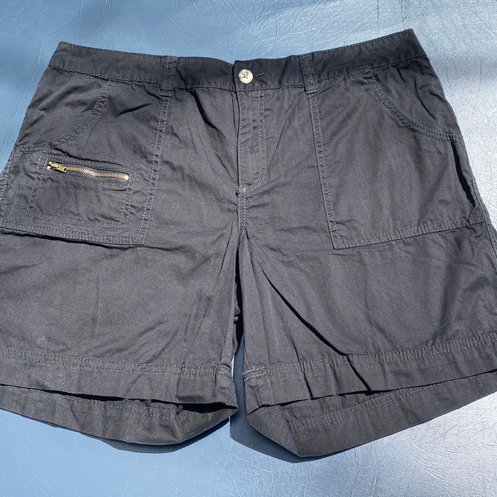 Women’s size 16